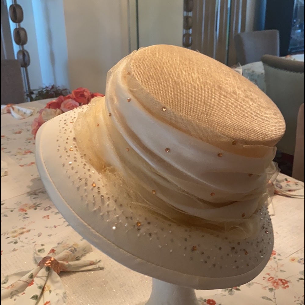 Ladies Church/Wedding hat